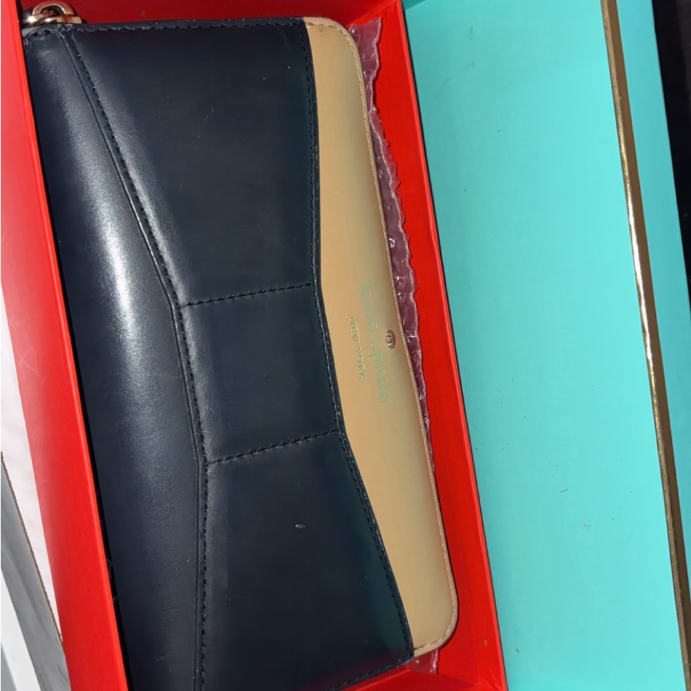 Kate Spade Black and Tan Clutch